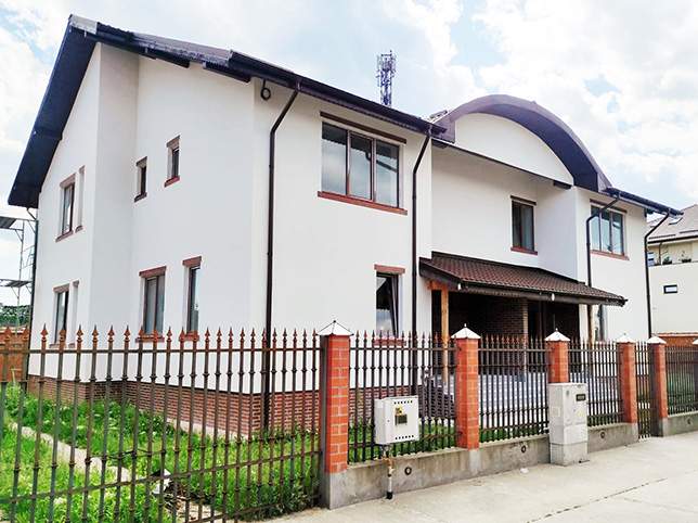 Casa tip duplex targoviste 250 mp